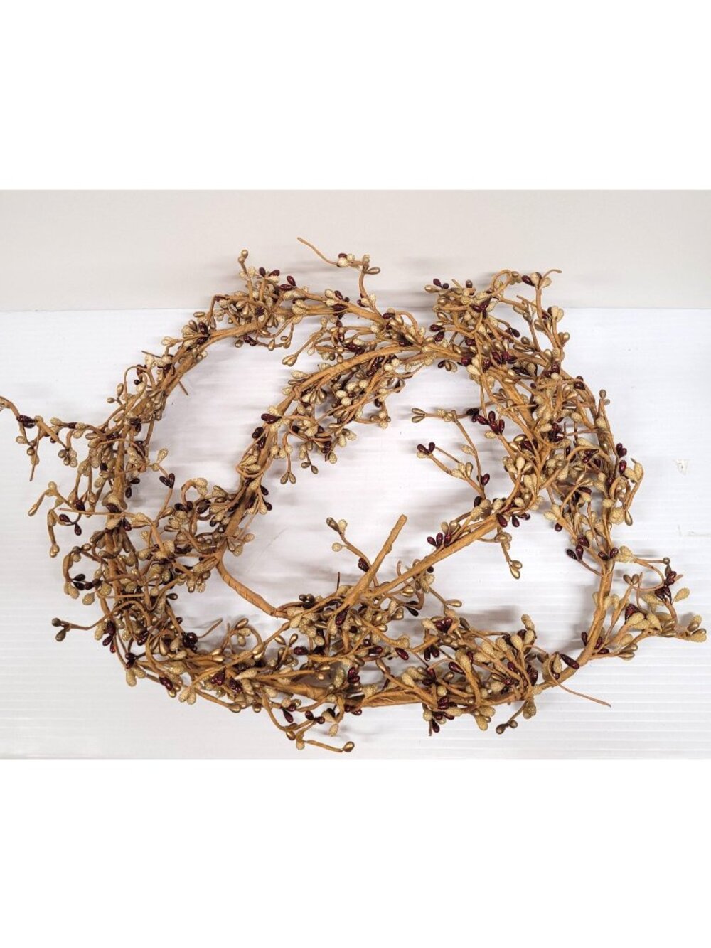 Garland Pip Berries Red Gold Frosted Tan 65" Vine Farmhouse Primitive Decor